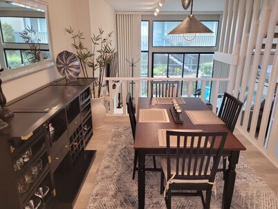 Beachfront Townhome on Del Monte Beach in near Fisherman's Wharf