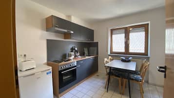 Studio Suite Keluarga | Dapur pribadi | Mesin espresso, mesin pembuat kopi/teh, dan ketel listrik