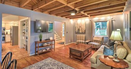 Prime Location with Scenic Views - Your Ultimate Retreat: Roamer's Respite