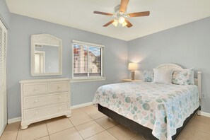 2 soverom, strykejern/-brett, wi-fi (inkludert) og sengetøy