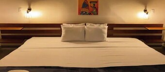 King Size Bed Family Apartment Full Kitchen Pool Side Near Beach - 101