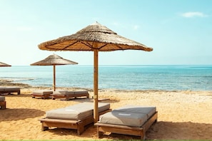 Beach - Piere Anne Beach Hotel (Ayia Napa)