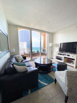 تلفزيون ذكي