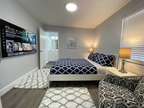 3 bedrooms, iron/ironing board, travel crib, free WiFi - Enjoy upscale experience at this centrally located luxury Home (Fort Lauderdale)