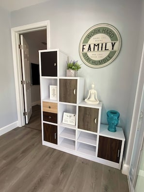 Interior - Enjoy upscale experience at this centrally located luxury Home (Fort Lauderdale)