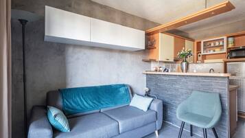 TV, stereo