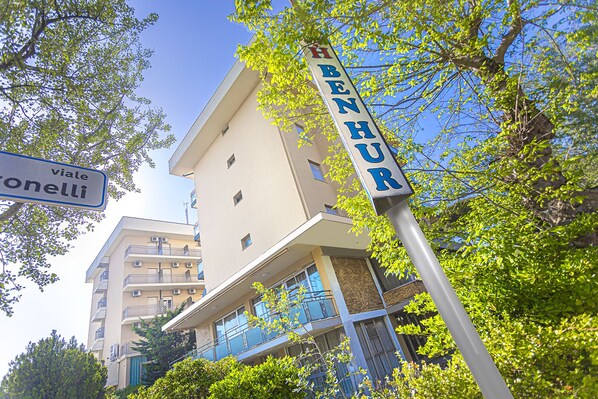 Front of property - Hotel Ben Hur Beach & Breakfast (Cesenatico)