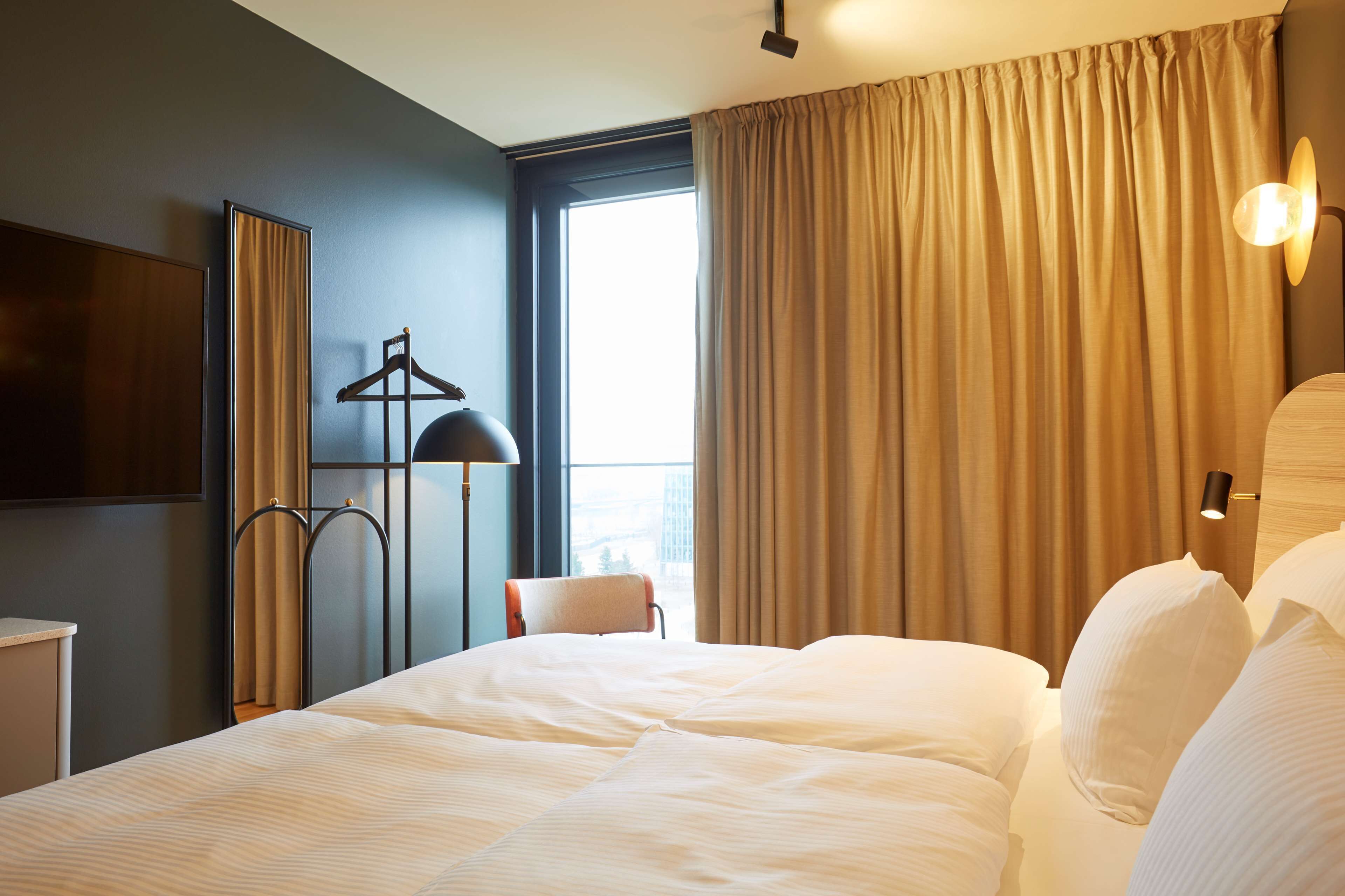 Habitación estándar (King) | Ropa de cama hipoalergénica, caja fuerte, escritorio
