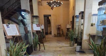 Gamaleya Boutique Hotel