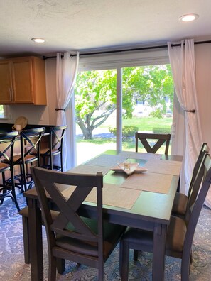 Dining - Falmouth Heights renovated home, 1.5 mi to beach (Falmouth)