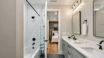 Haartrockner, Handtücher