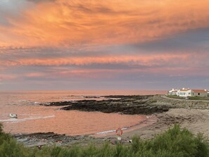 Beach nearby - House (L'Île-d'Yeu)