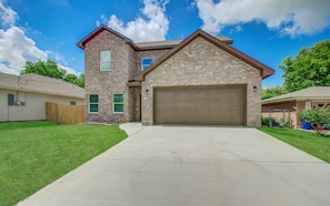 Exterior - NEW! Welcoming Texas City Home ~ 6 Mi to Beach! (Texas City)