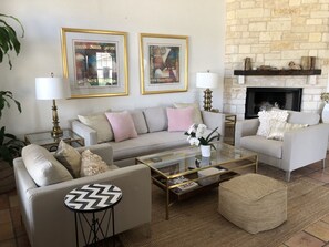 Living area - Creek Chic Home in Old Lakeway (Lakeway)