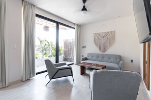 Ropa de cama de alta calidad, cubrecamas, wifi gratis y ropa de cama 