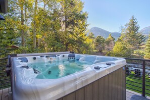Bain à remous extérieur