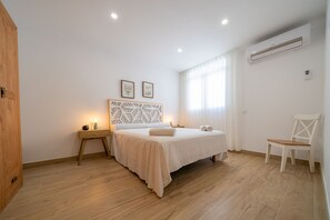 3 habitaciones, tabla de planchar con plancha y wifi gratis 