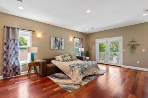 2 bedrooms, iron/ironing board