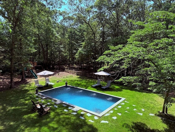 Piscine extérieure, piscine chauffée