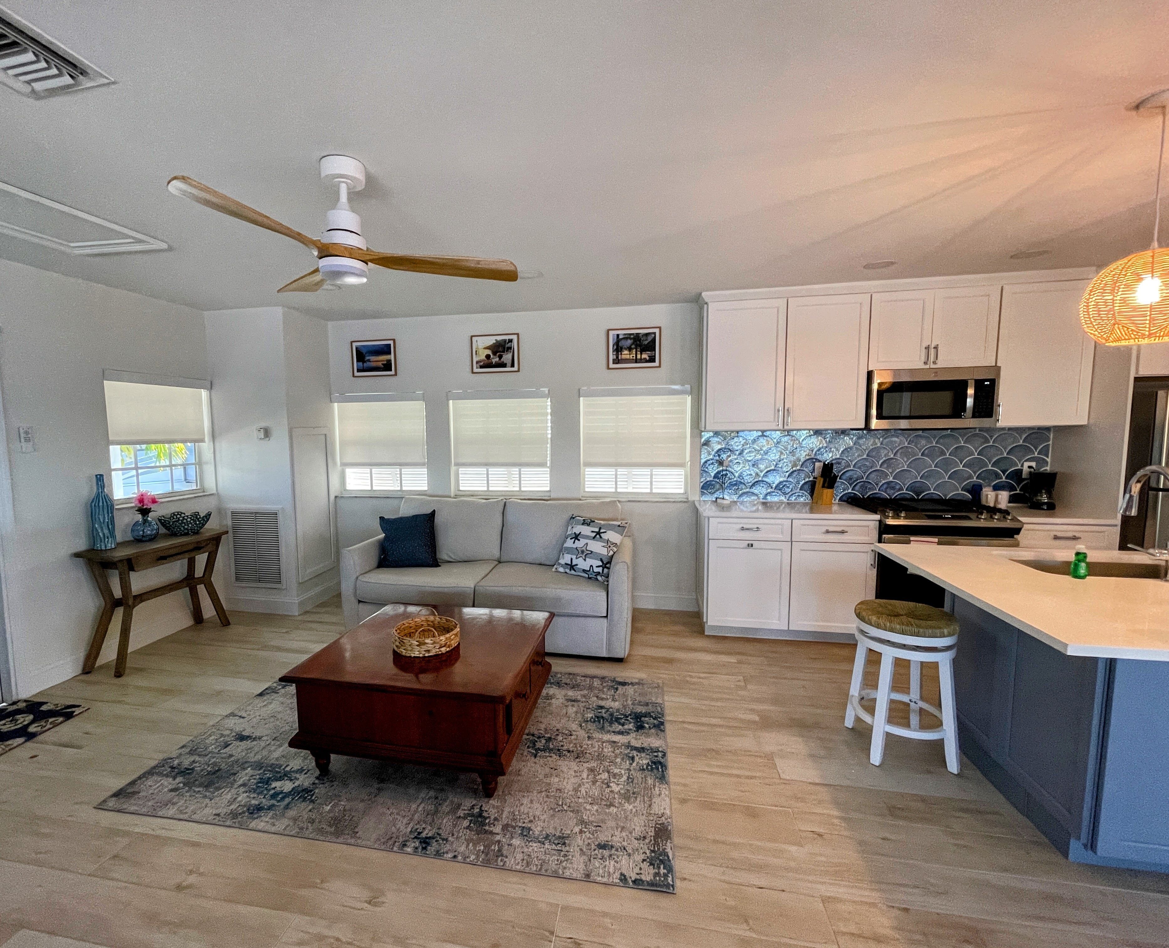 Superior Cabin | Living area