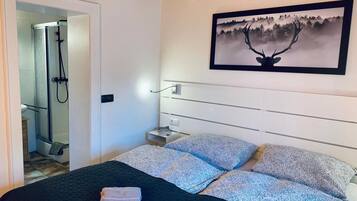 2 chambres, lit parapluie, Wi-Fi, draps fournis