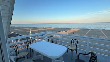 Deluxe Penthouse | Terrace/patio