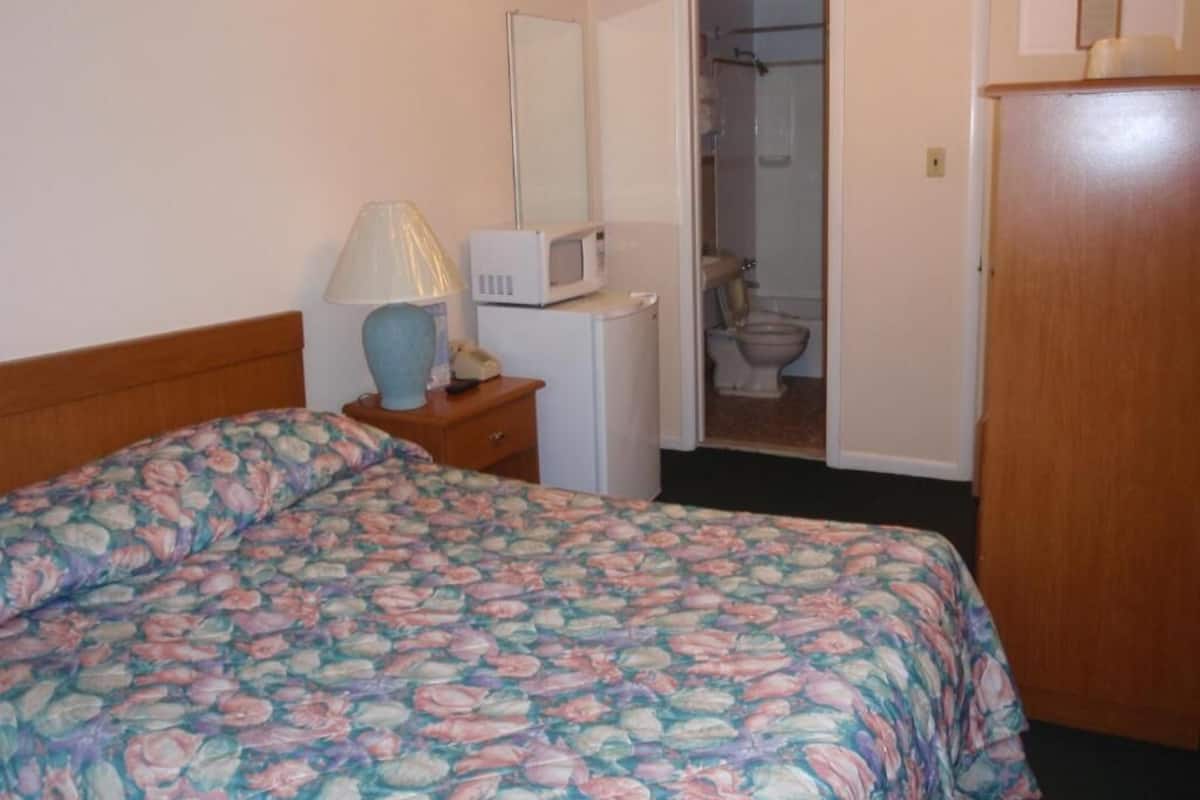 Zimmer, 1 Doppelbett, Nichtraucher | 1 Schlafzimmer, Bettwäsche