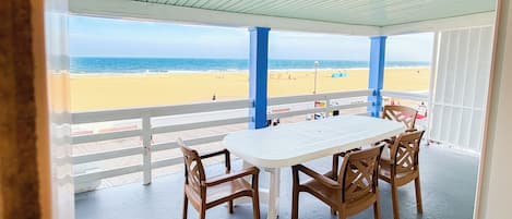 Leilighet – deluxe, 4 soverom, ikke-røyk, havutsikt | Terrasse/patio