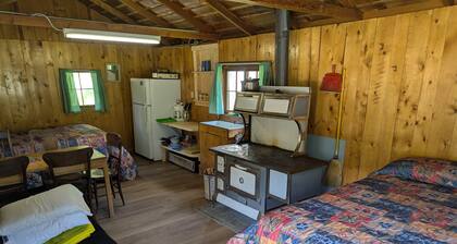 Cabin 3 at Sportsmanâs Lodge, Rustic Cabin 3 at Sportsman's Lodge