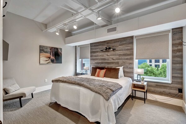 6 habitaciones, tabla de planchar con plancha, wifi y ropa de cama 