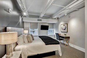 6 Schlafzimmer, Bügeleisen/Bügelbrett, WLAN, Bettwäsche