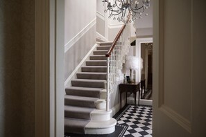 Interior - Villa by the Sea; Escape the Ordinary (Broughty Ferry, Dundee)