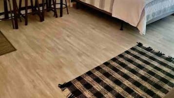 1 chambre, fer et planche à repasser, lit parapluie, Wi-Fi gratuit