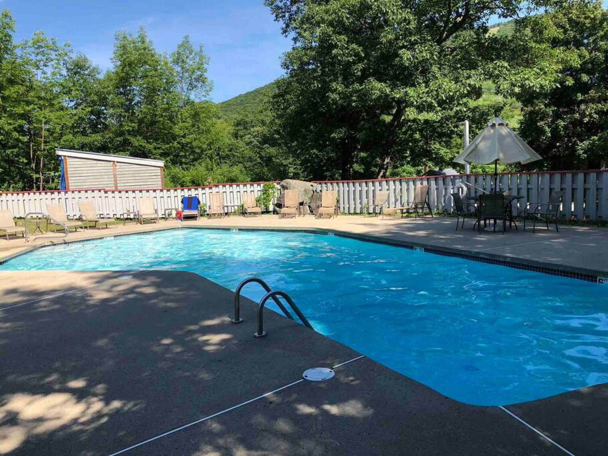 Innenpool, beheizter Pool