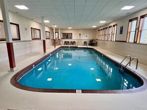 Piscine intérieure, piscine chauffée
