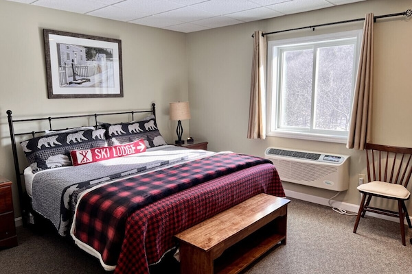 Sleep well in our comfy King Bed while enjoying the Mountain View!