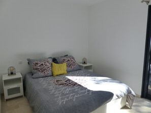 4 chambres, Wi-Fi gratuit, draps fournis