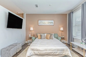 1 bedroom, iron/ironing board, free WiFi, bed sheets