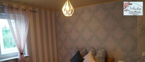 1 bedroom, travel cot, free WiFi, bed sheets