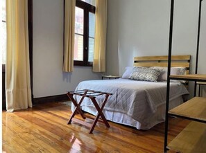 4 bedrooms