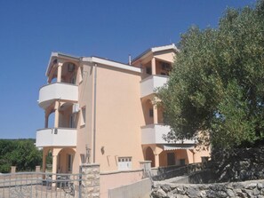 Exterior - Apartments Vala - One Bedroom Apartment with Balcony and Sea View (Vinisce)