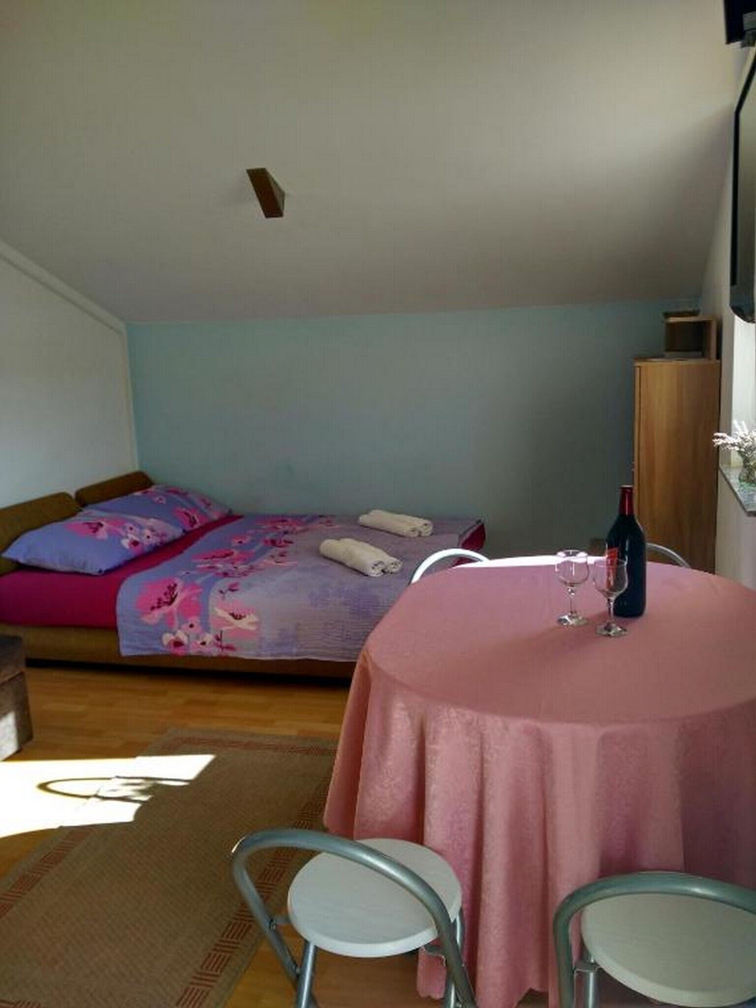 1 habitación, wifi y ropa de cama 