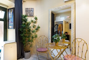 Interior - Beautiful Room in Old Town - Ground Floor (Dubrovnik)