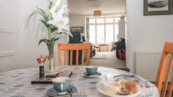 Cottage | Cuisine privée | Réfrigérateur, bouilloire électrique, grille-pain
