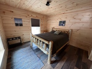 4 bedrooms, WiFi, bed sheets