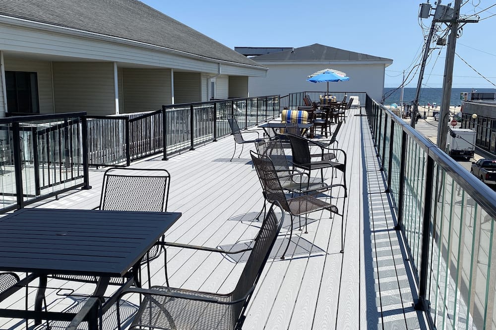 SHIPS INN Hotel