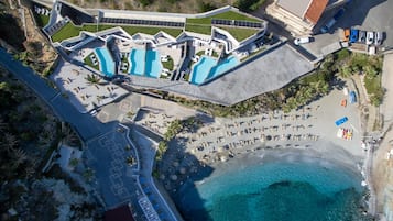 Villa | Beach | On the beach