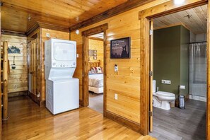 1 sovrum, strykjärn/strykbräda och wi-fi