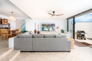 Appartement, 2 slaapkamers | Woonruimte | Smart-tv