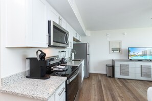 Fridge, microwave, oven, stovetop - Sandcastle Condominium Unit 132 (Port Aransas)